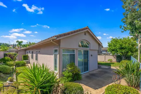 696 Calle Montera, Escondido, CA 92025 photo 20