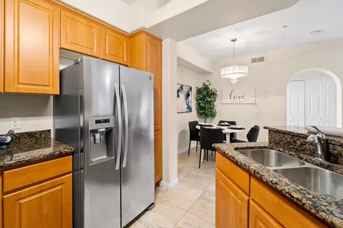 2707 Lake Pointe Dr #106, Spring Valley, CA 91977 photo 12