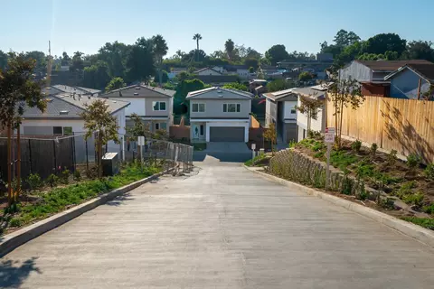 2242 Bonita Ct, Lemon Grove, CA 91945