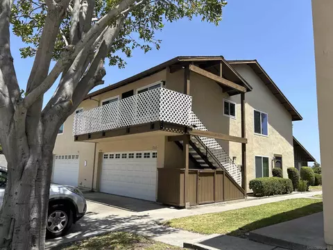 9762 Caminito Bolsa, San Diego, CA 92129