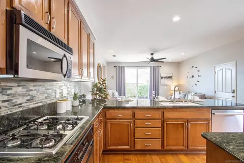 Kitchen - 11357 Vista Elevada, San Diego, CA 92131 photo 3 of 7