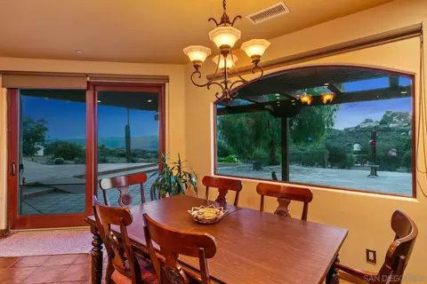 Dining - 6220 Juergens Vis, Alpine, CA 91901 photo 1 of 1
