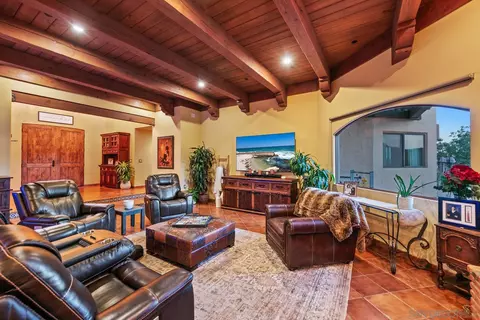 Living - 6220 Juergens Vis, Alpine, CA 91901 photo 3 of 4