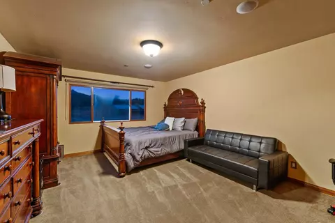Bedroom - 6220 Juergens Vis, Alpine, CA 91901 photo 3 of 3