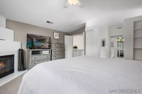 Bedroom - 9802 Avenida Colino, Spring Valley, CA 91977 photo 2 of 5