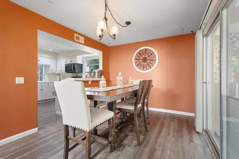 Dining - 9802 Avenida Colino, Spring Valley, CA 91977 photo 2 of 2