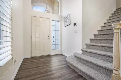 Entry Way - 9802 Avenida Colino, Spring Valley, CA 91977 photo 2 of 2