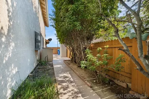 Exterior - 9802 Avenida Colino, Spring Valley, CA 91977 photo 8 of 9