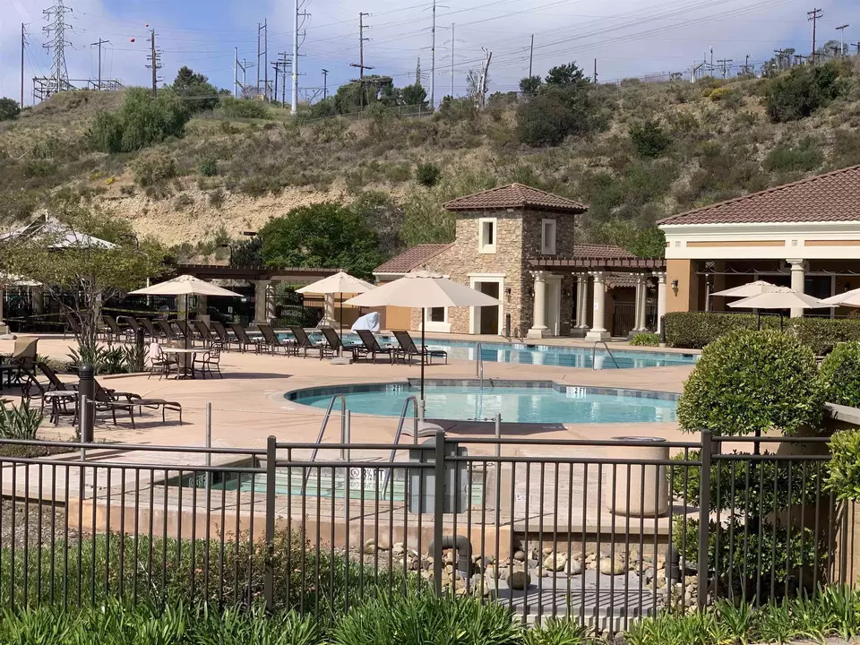 Exterior - 2509 Escala Cir, San Diego, CA 92108 photo 13 of 16