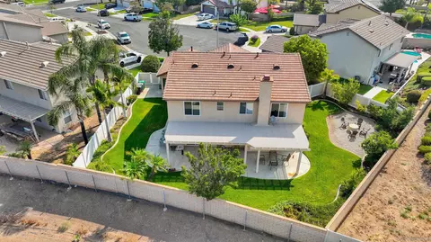 View/Area - 3080 Nightwind Cir, Corona, CA 92882 photo 5 of 9
