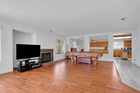 Living - 3080 Nightwind Cir, Corona, CA 92882 photo 4 of 5