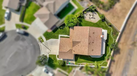 View/Area - 3080 Nightwind Cir, Corona, CA 92882 photo 4 of 9