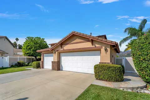 Exterior - 3080 Nightwind Cir, Corona, CA 92882 photo 2 of 17