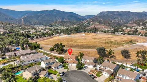 View/Area - 3080 Nightwind Cir, Corona, CA 92882 photo 9 of 9