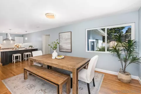 5990 Sagebrush, La Jolla, CA 92037 photo 10