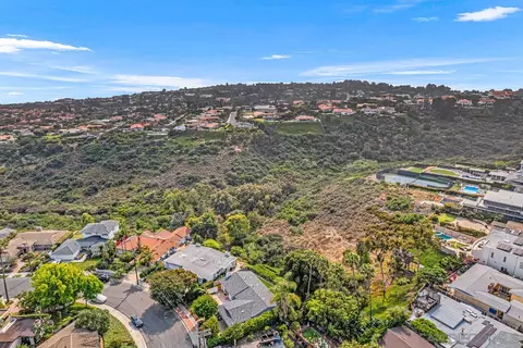 5990 Sagebrush, La Jolla, CA 92037 photo 7