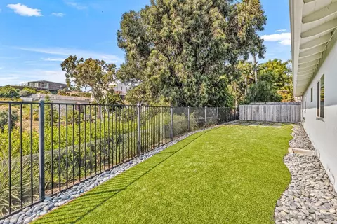 5990 Sagebrush, La Jolla, CA 92037 photo 4
