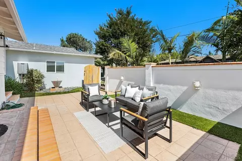 5990 Sagebrush, La Jolla, CA 92037 photo 3