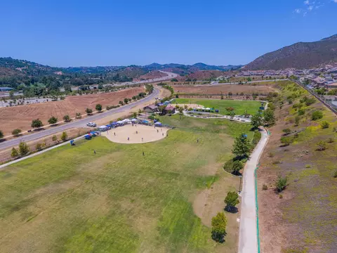 333 Calabrese St, Fallbrook, CA 92028 photo 49