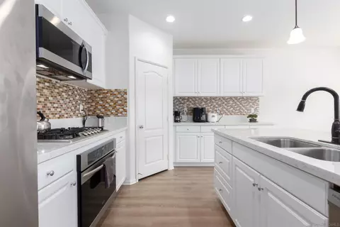 333 Calabrese St, Fallbrook, CA 92028 photo 10