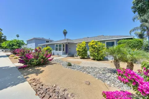 Exterior - 491 E Kimball Ave, Hemet, CA 92543 photo 2 of 11