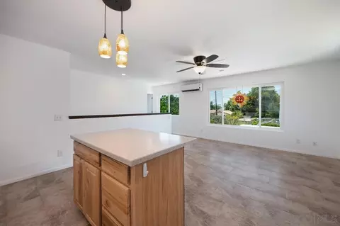 Living - 491 E Kimball Ave, Hemet, CA 92543 photo 5 of 7
