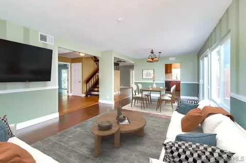 2510 Graystone Pl, Spring Valley, CA 91977