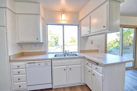 13307 La Venta Dr, Poway, CA 92064 photo 19