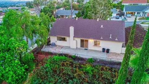 13307 La Venta Dr, Poway, CA 92064 photo 3