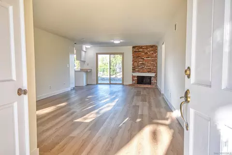 13307 La Venta Dr, Poway, CA 92064 photo 4