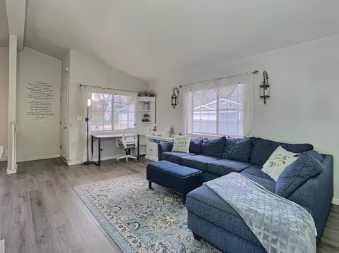 Living - 15935 Spring Oaks Rd #SPC 189, El Cajon, CA 92021 photo 3 of 4