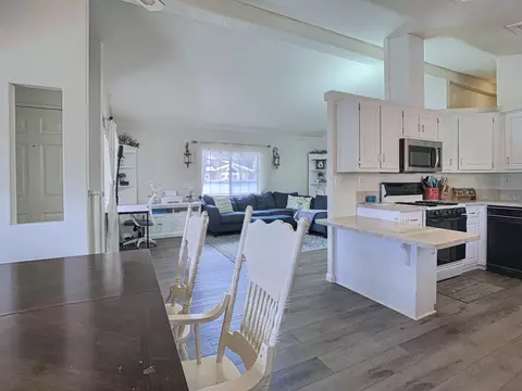 Dining - 15935 Spring Oaks Rd #SPC 189, El Cajon, CA 92021 photo 3 of 4