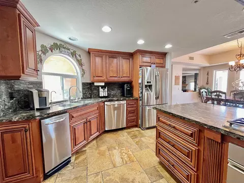 9798 Crimson Fire Ct, La Mesa, CA 91941 photo 24