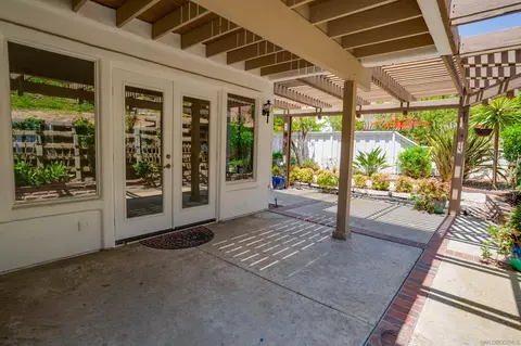 Exterior - 4926 Delos Way, Oceanside, CA 92056 photo 14 of 17