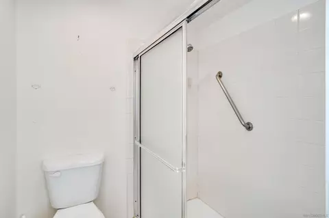 Bath - 4926 Delos Way, Oceanside, CA 92056 photo 4 of 5