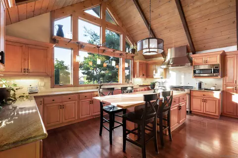 13031 Via Del Toro, Poway, CA 92064 photo 5