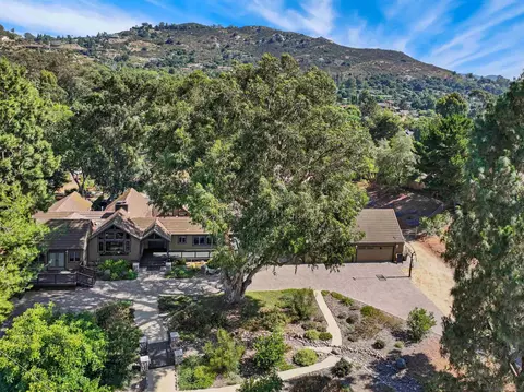 13031 Via Del Toro, Poway, CA 92064 photo 2