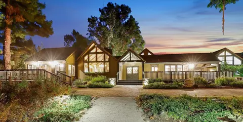 13031 Via Del Toro, Poway, CA 92064