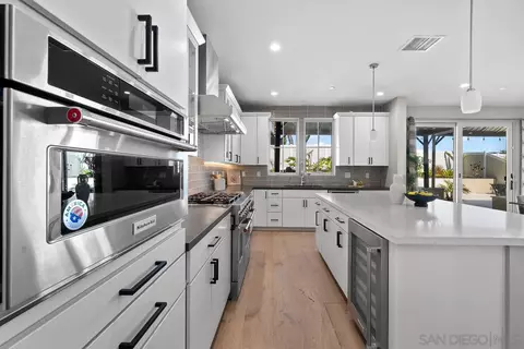 Kitchen - 12414 Aria Ct, Poway, CA 92064 photo 2 of 4