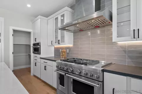 Kitchen - 12414 Aria Ct, Poway, CA 92064 photo 3 of 4