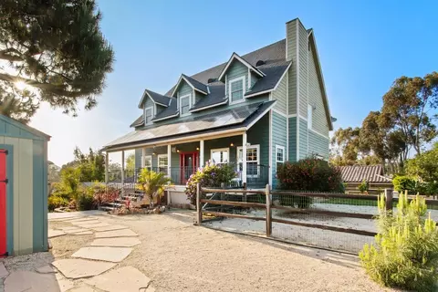 312 Woodland Ln, El Cajon, CA 92021