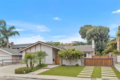 2928 Murat St, San Diego, CA 92117
