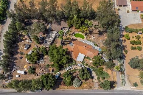 View/Area - 709 Hanson Ln, Ramona, CA 92065 photo 4 of 7