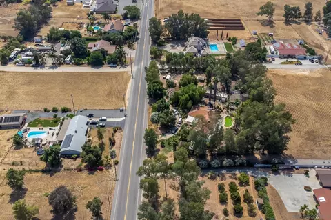 View/Area - 709 Hanson Ln, Ramona, CA 92065 photo 5 of 7