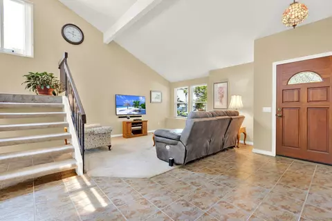 1614 Quiet Hills Dr, Oceanside, CA 92056 photo 7