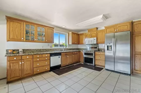 9126 Gotta Pl, Lakeside, CA 92040 photo 6
