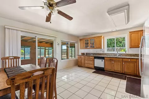 9126 Gotta Pl, Lakeside, CA 92040 photo 5