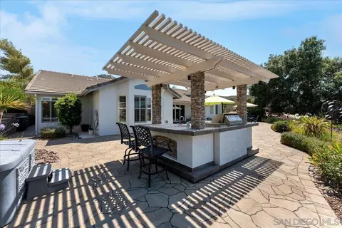 15227 La Plata Ct, Ramona, CA 92065 photo 5