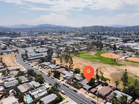 View/Area - 661 E Madison Ave, El Cajon, CA 92020 photo 2 of 4