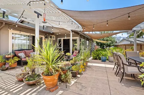 Exterior - 1934 Calle Sinaloa, Vista, CA 92084 photo 10 of 12